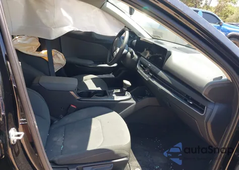 2025 Kia K4 Lxs from USA, damaged, VIN 3KPFT4DE1SE151065